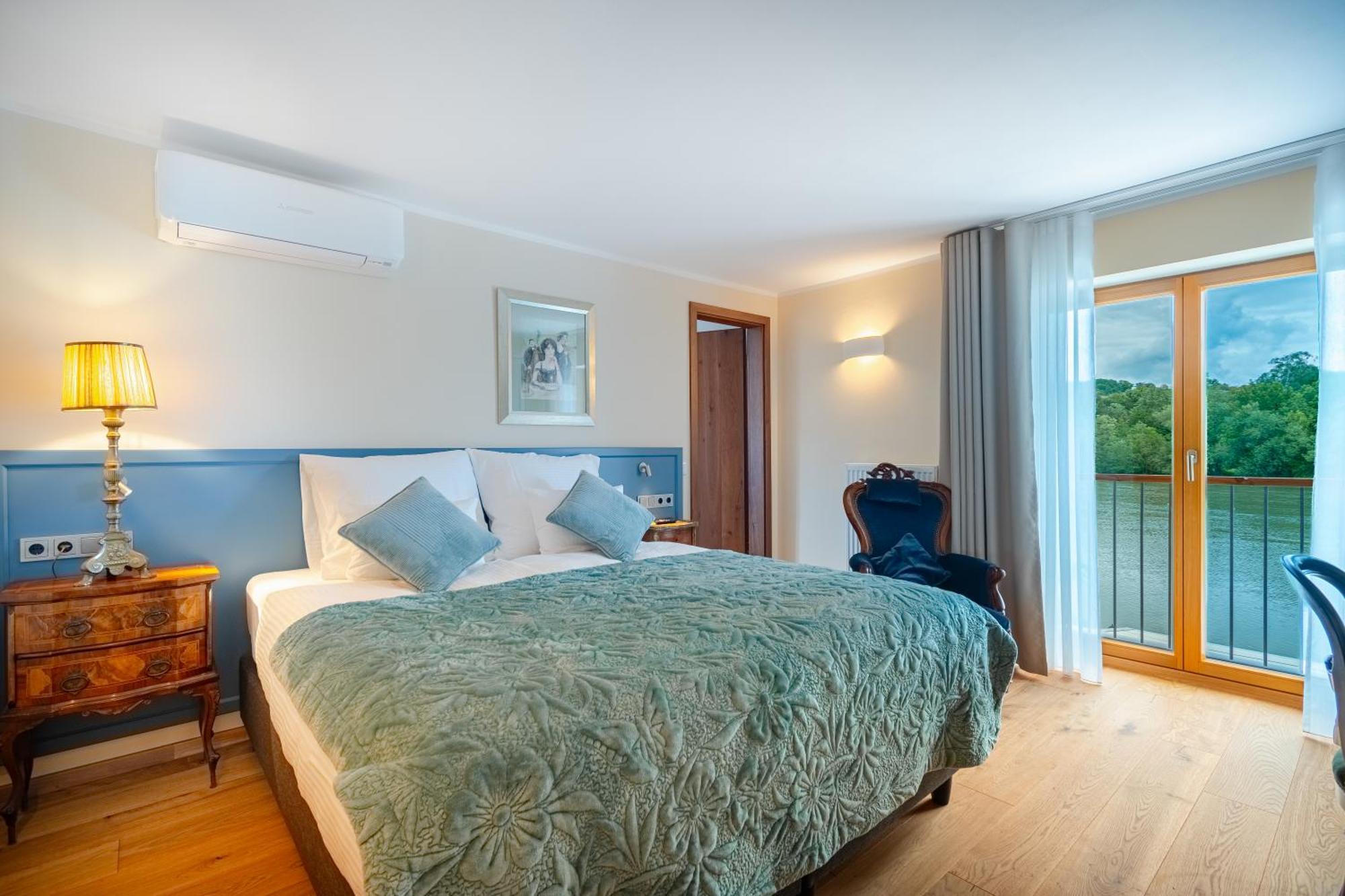 Boutique-Hotel Maroggo Margetshoechheim ภายนอก รูปภาพ